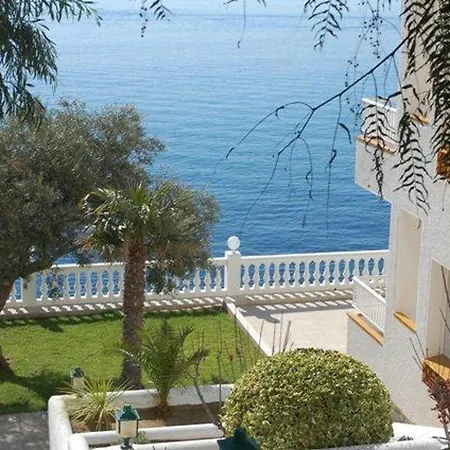 2071 - Mediterraneo A 2-6, Zona Tranquila, Sobre Las Rocas, ¡los Pies En El Agua! Relajante Lugar En El Que Podra Descansar Bronceandose. - Es-258-100 Apartment *